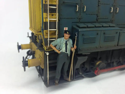 TT Gauge Loco Specific Crew - Dapol/Hornby Class 08 Crew Pack