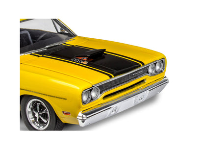 14531 1970 Plymouth Road Runner Model Kit