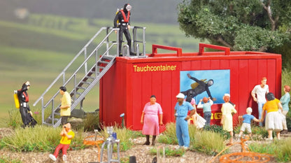BUS1618 DLRG diving container
