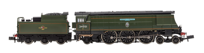 Battle of Britain ‘Winston Churchill’ 34051 BR Green Late Crest - DCC Sound Fitted