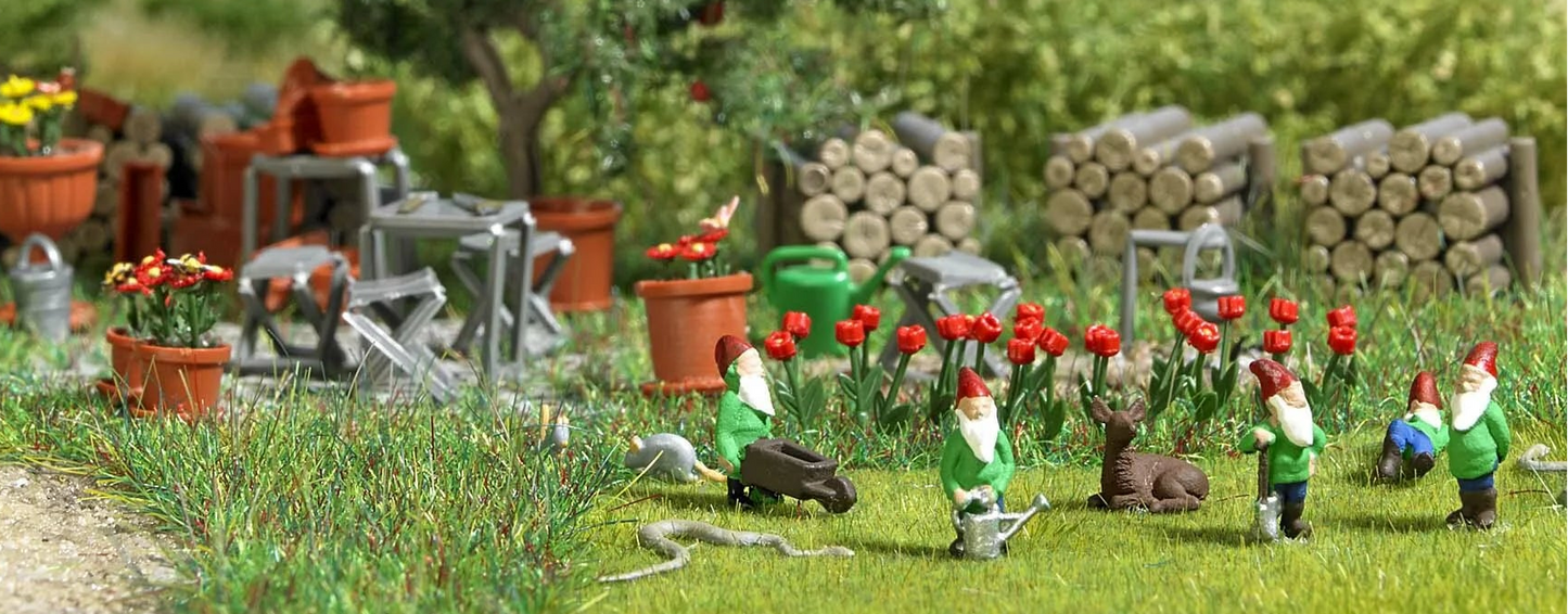 BUS1835 Garden set
