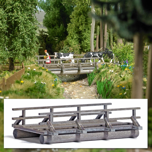 BUS1850 Wooden bridge