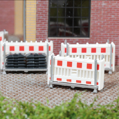 BUS1866 Transport racks with barricades