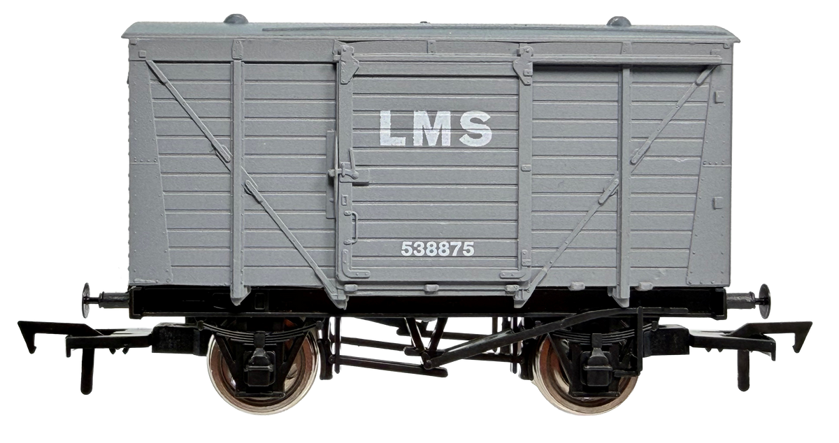 4F-011-121 Ventilated Van LMS 538875 - Weathered