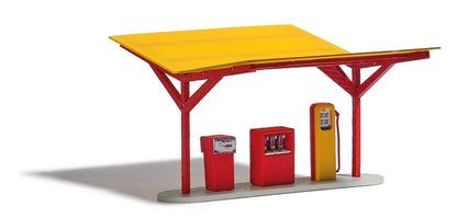 BUS1917 Petrol Station H0
