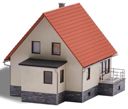 BUS1923 Detached house