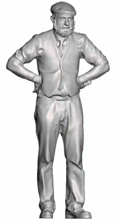 N Gauge - 1870-1947 Pre-Grouping & Grouping - Driver with hands on hips