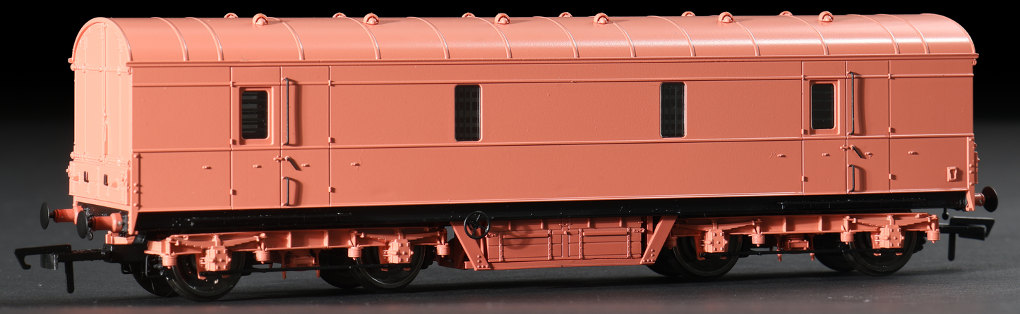 C2023 LMS 42ft GUV Parcels Van BR Blue 37911
