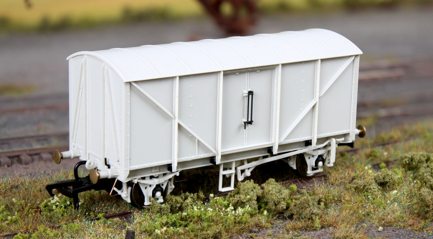 BR 1/801 Parcels (NRV) Van No.M87815