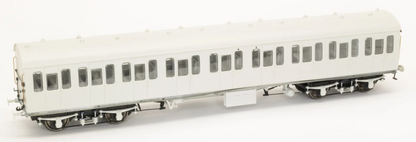 BR Mk1 57' Non-Gangway Coach - C - Plain Maroon M41000