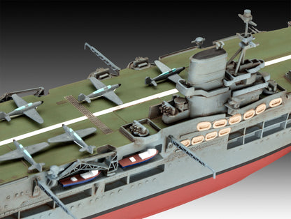 British HMS Ark Royal & Tribal Class Destroyer (1:720) Model Kit