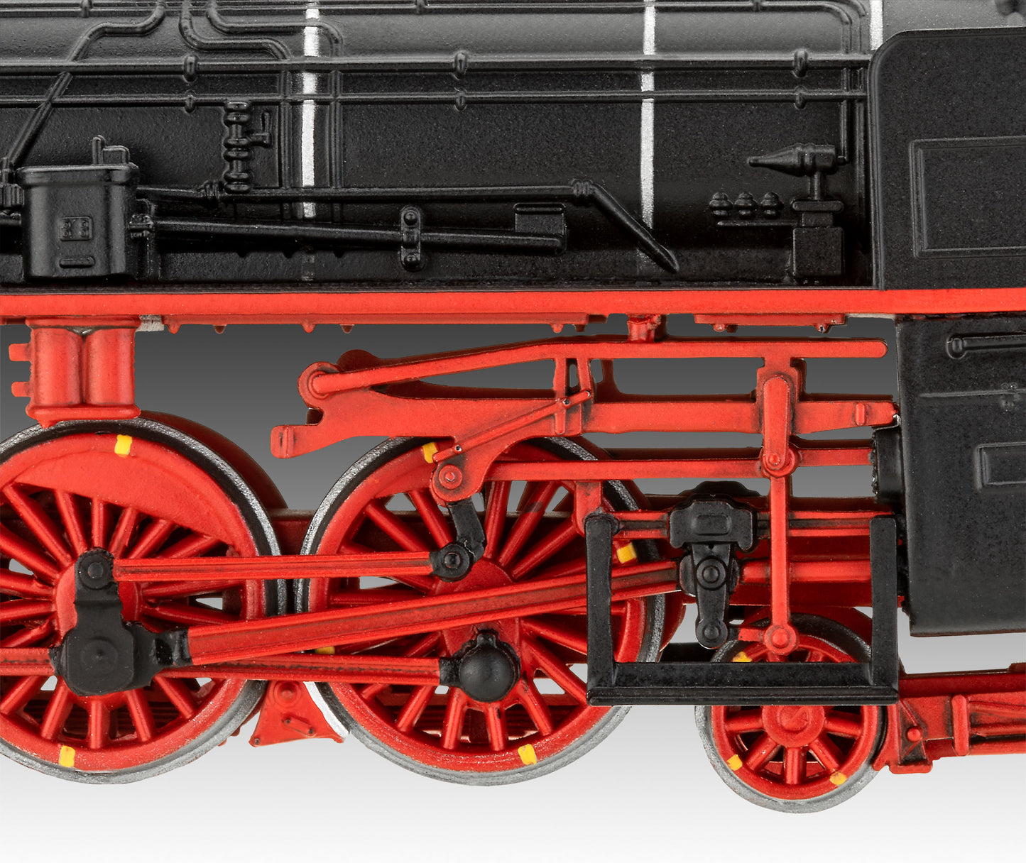 Express Locomotive S 3/6 BR18(5) with Tender 2‘2’T Model Kit