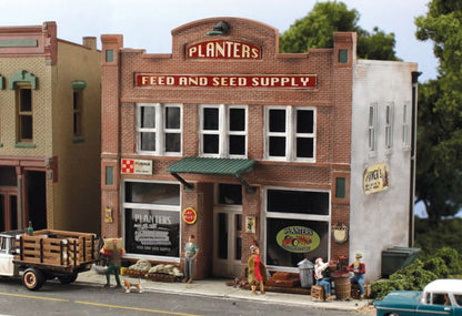 HO Planters Feed & Seed Model Kit