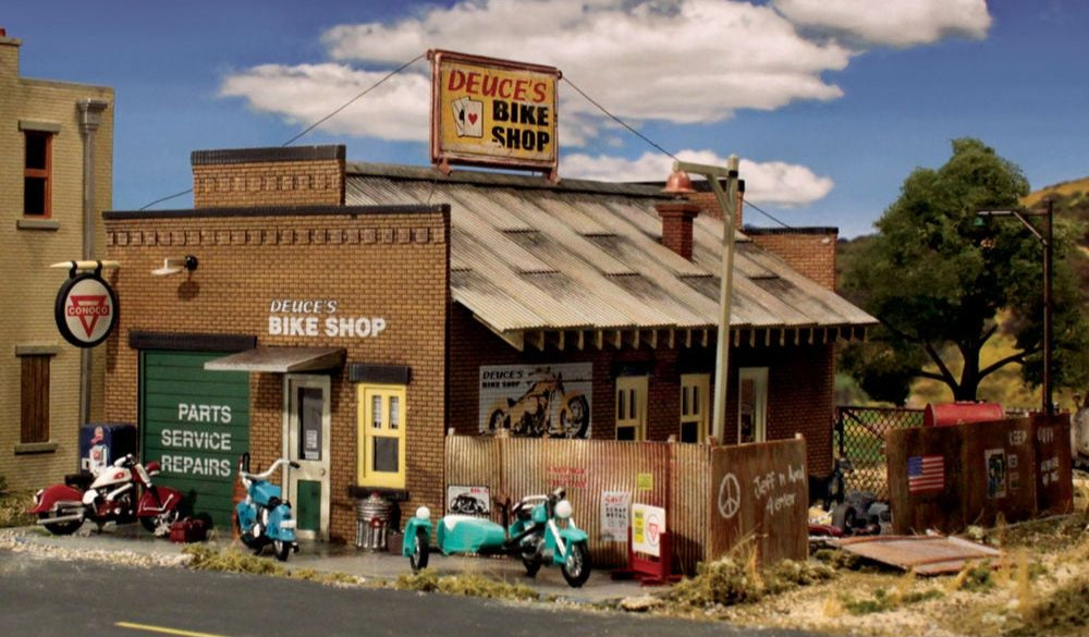 O Deuce's Bike Shop Model Kits