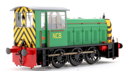 Pre-Owned Class 05 Shunter NCB Green (with Wasp Stripes & Red Detailing) Diesel Locomotive