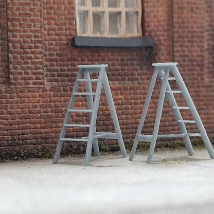 2709-076 OO Gauge Detailing - Step Ladders x2