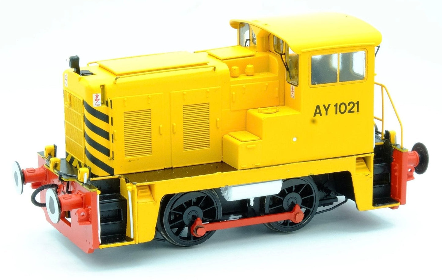 Class 02 Industrial Yellow AY1061 (Wasp Stripes) Diesel Locomotive