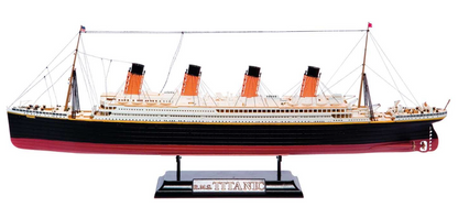 RMS Titanic Gift Set Model Kit