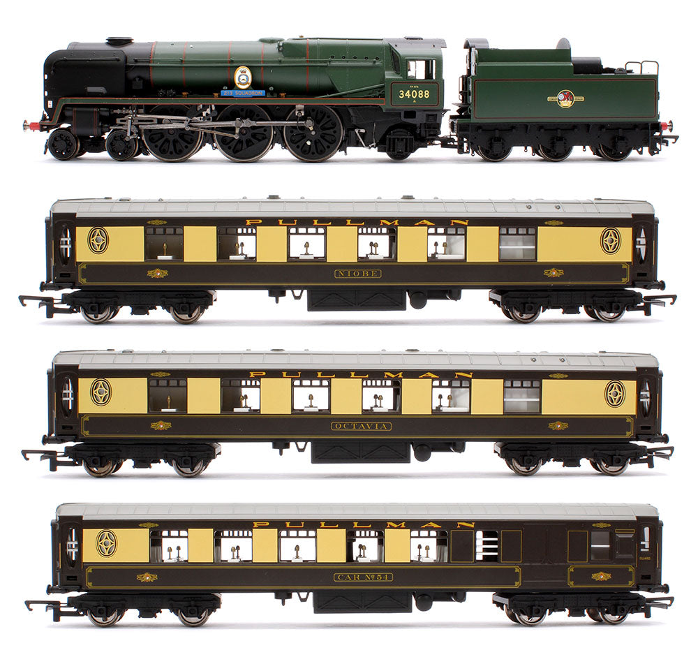 Pre-Owned 'The Cunarder' Rebuilt Battle of Britain 213 Squadron No.34088 & 3 Pullman Coaches Train Pack