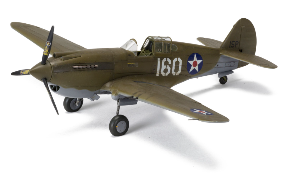 Curtiss P-40B Warhawk Model Kit