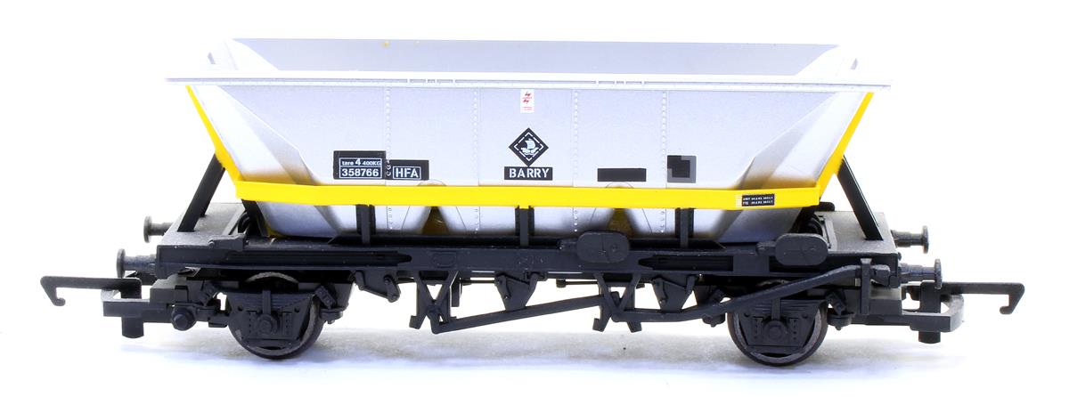 Pre-Owned R6890 HFA Hopper Wagon Triple Pack