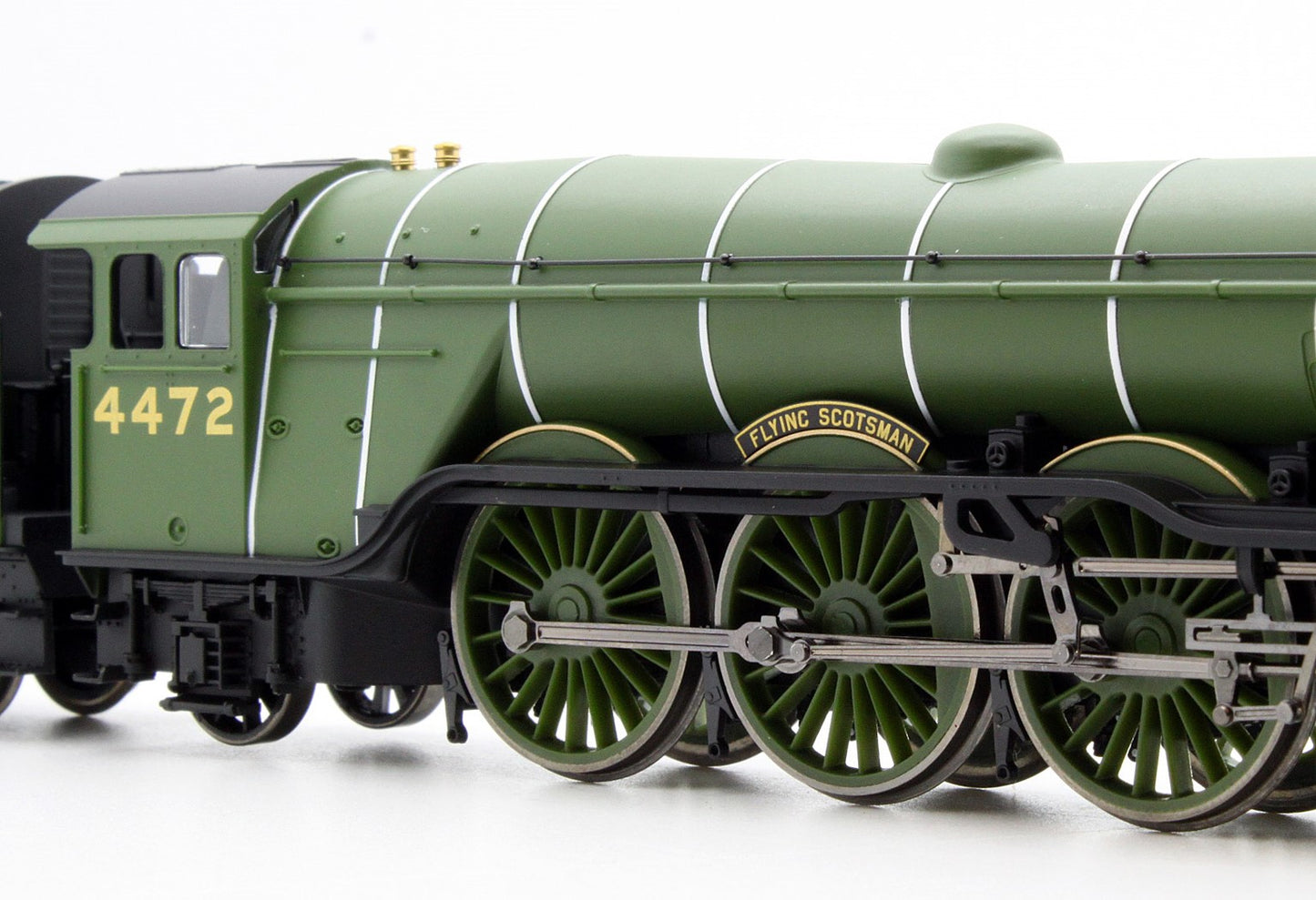 RailRoad A1 Class 4-6-2 LNER No.4472 'Flying Scotsman' Steam Locomotive