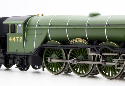 RailRoad A1 Class 4-6-2 LNER No.4472 'Flying Scotsman' Steam Locomotive