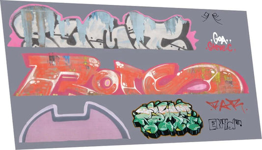 RT-2-8909 Railtec 2-8909 Graffiti: artistic J (suits larger wagons)