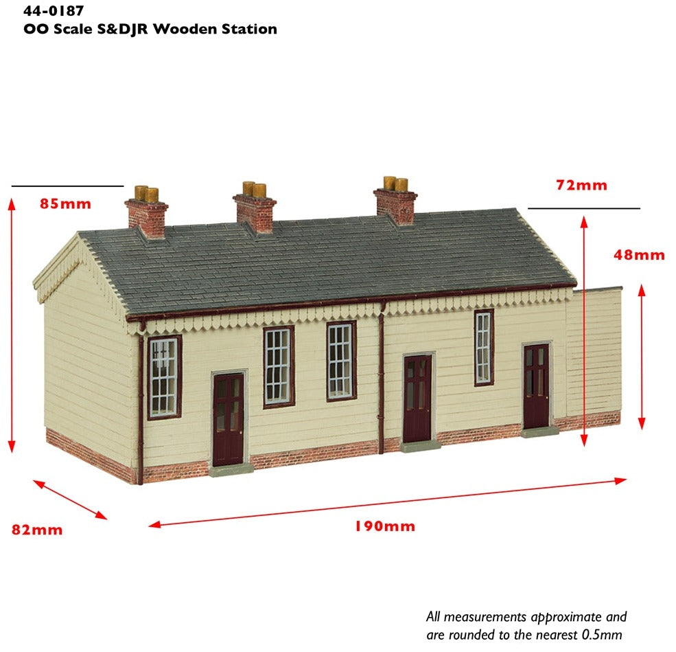 S&DJR Wooden Station Building Chocolate and Cream