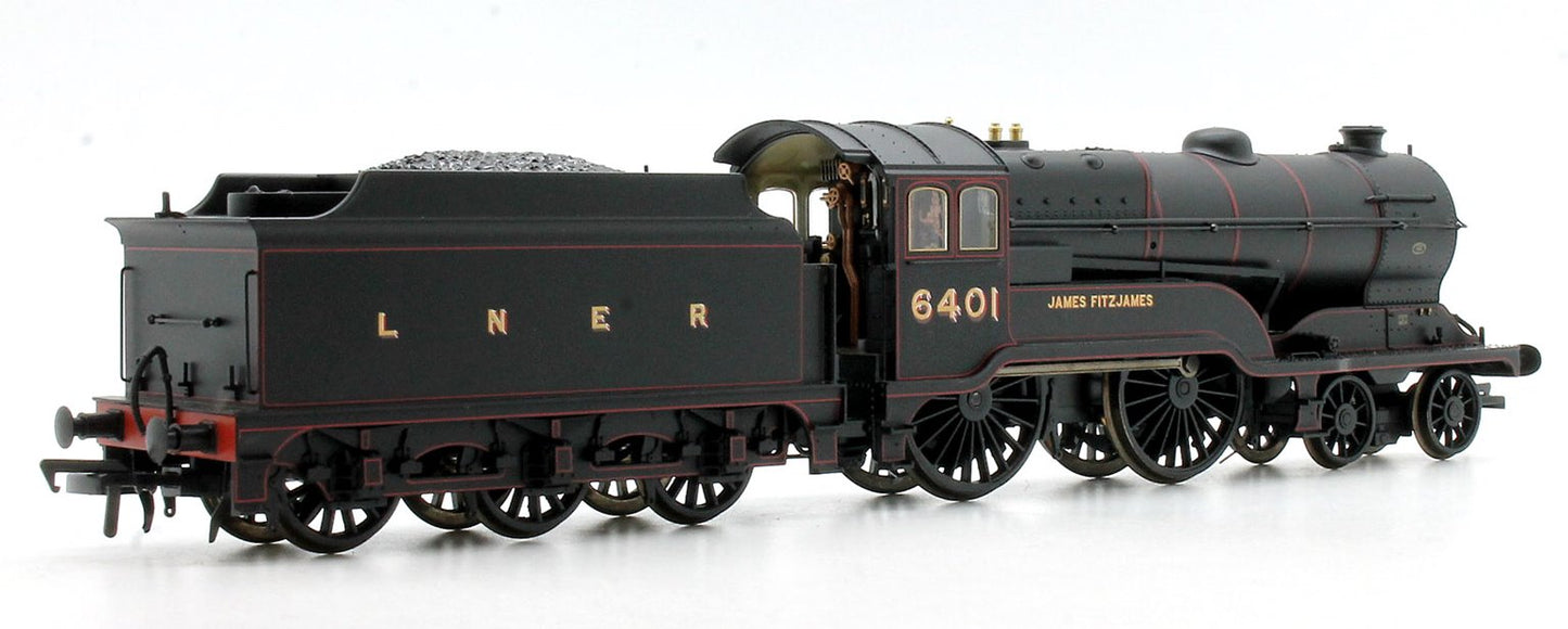 Pre-Owned Class D11/2 'James Fitzjames' LNER Black 4-4-0 Locomotive 6401 - DCC Fitted