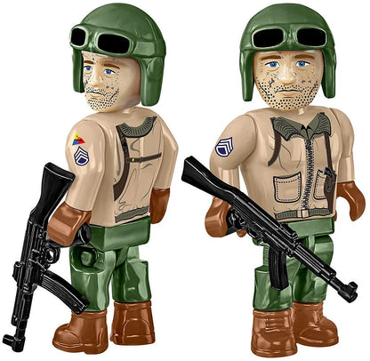 Sherman M4A2E8(76) WWII (880 pcs) Model Kit