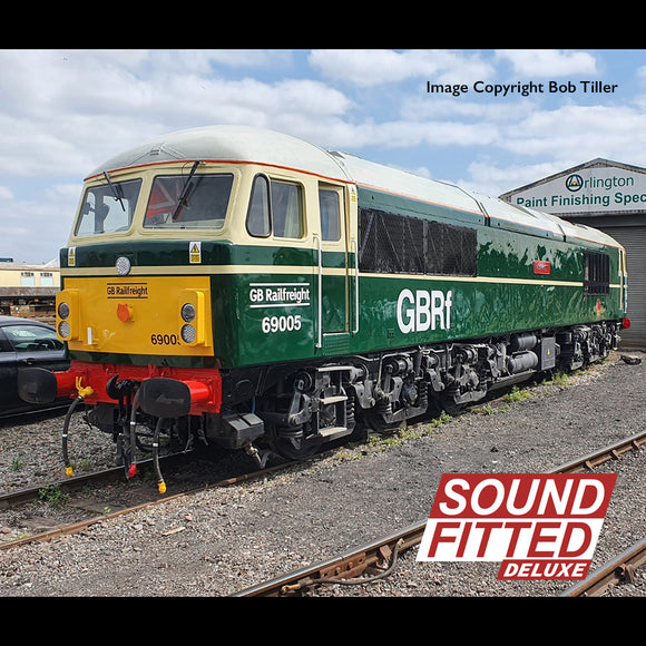 Class 69 69005 'Eastleigh' BR Green (Late Crest) (GBRf) Diesel Locomotive - DCC Sound Deluxe