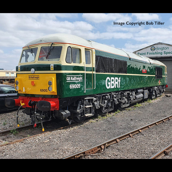 Class 69 69005 'Eastleigh' BR Green (Late Crest) (GBRf) Diesel Locomotive