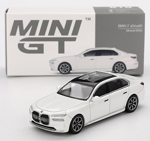 MGT00819-R BMW I7 Xdrive 60 Mineral White (RHD)