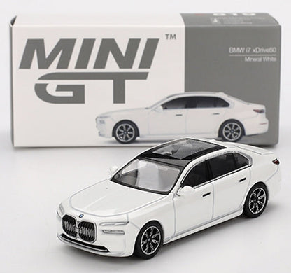 MGT00819-R BMW I7 Xdrive 60 Mineral White (RHD)