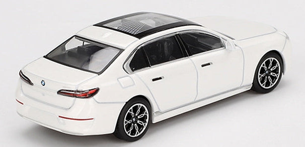 MGT00819-R BMW I7 Xdrive 60 Mineral White (RHD)