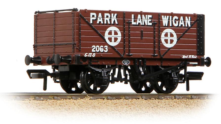 7 Plank End Door Wagon 'Park Lane Wigan' Brown No.2063