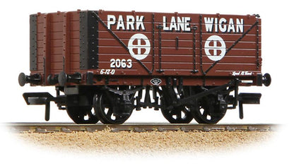 7 Plank End Door Wagon 'Park Lane Wigan' Brown No.2063