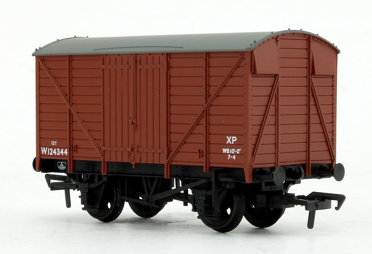 Pre-Owned 37-729C 12 Ton Ventilated Van BR Bauxite W124344