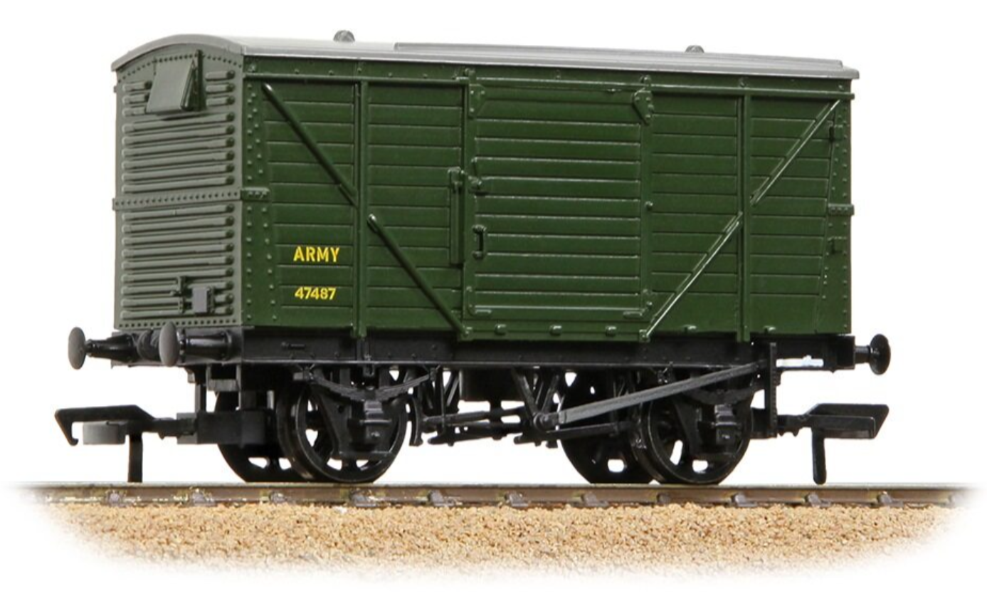 LMS 12T Planked Ventilated Van ARMY Green No.47487