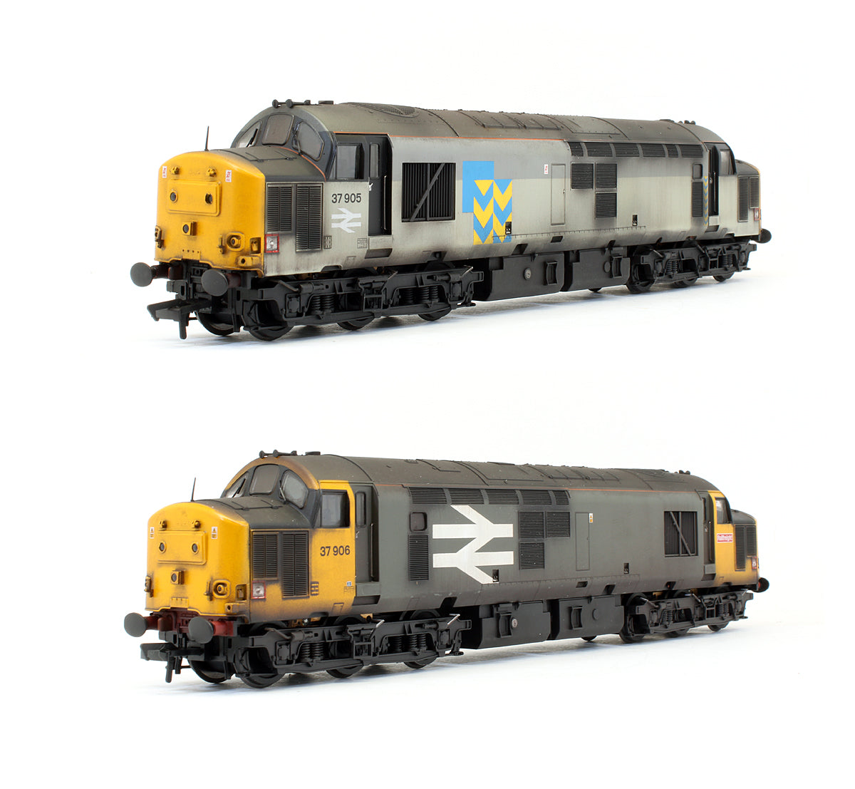 Pre-Owned Class 37/9 Railfreight Twin Pack 37905 Metals Sector & 37906 Grey - Custom Weathered - DCC Sound (Exclusive Edition)