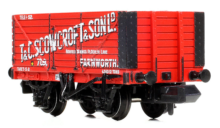 8 Plank Wagon End Door 'T & C. Scowcroft & Son Ltd' Red No.789