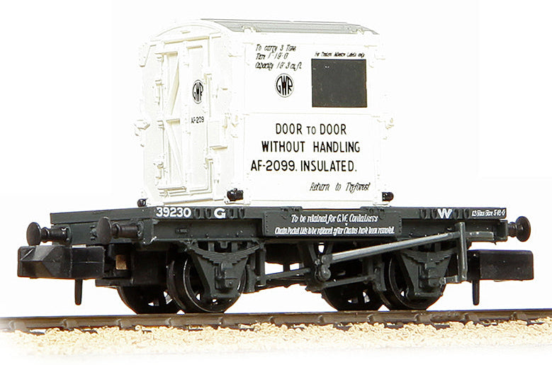 377-327B Conflat Wagon GWR Grey with AF Container GWR White No.39230