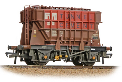 BR 22T CPV Presflo Bulk Powder Wagon BR Bauxite 'Tunnel Cement' No.B887990 - Weathered