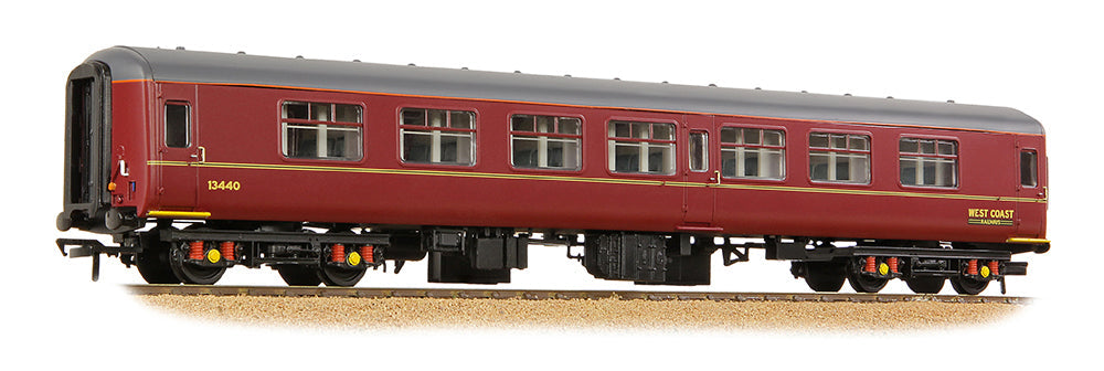 39-346 BR Mk2A FK First Corridor WCRC Maroon