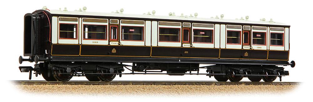 LNWR 50ft Arc Roof Tri-Composite Corridor LNWR Dark Claret & White No.1082