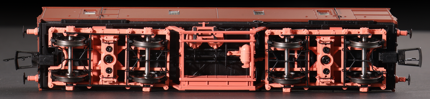 C2021 LMS 42ft GUV Parcels Van BR Crimson M37719