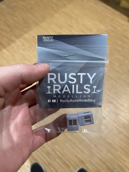 N Gauge Kiosk (Pack of 2) - Unpainted Model Kit