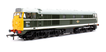 Pre-Owned ACC2740-5674DCC Class 31 No.5674 BR Green (full yellow ends, LU trip cock & tabet catcher recess) Diesel Locomotive (DCC Sound)
