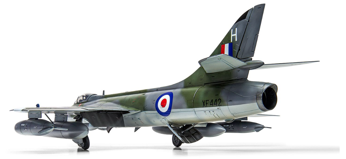 Hawker Hunter FGA.9/FR.10/GA.11 Model Kit